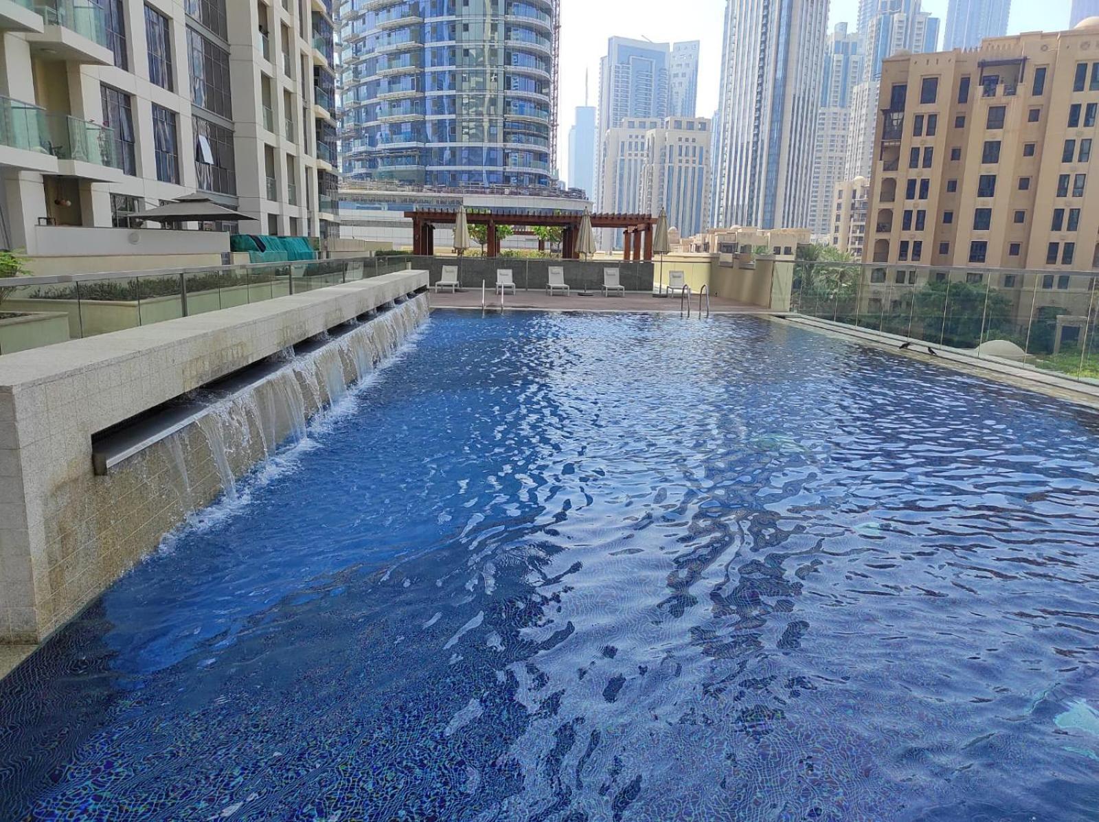 Lux Bnb Bellevue Tower Downtown Apartman Dubaj Kültér fotó